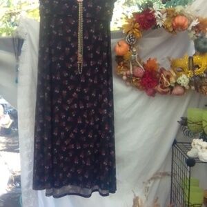 LulaRoe Owl- print maxi skirt S plus necklace and more